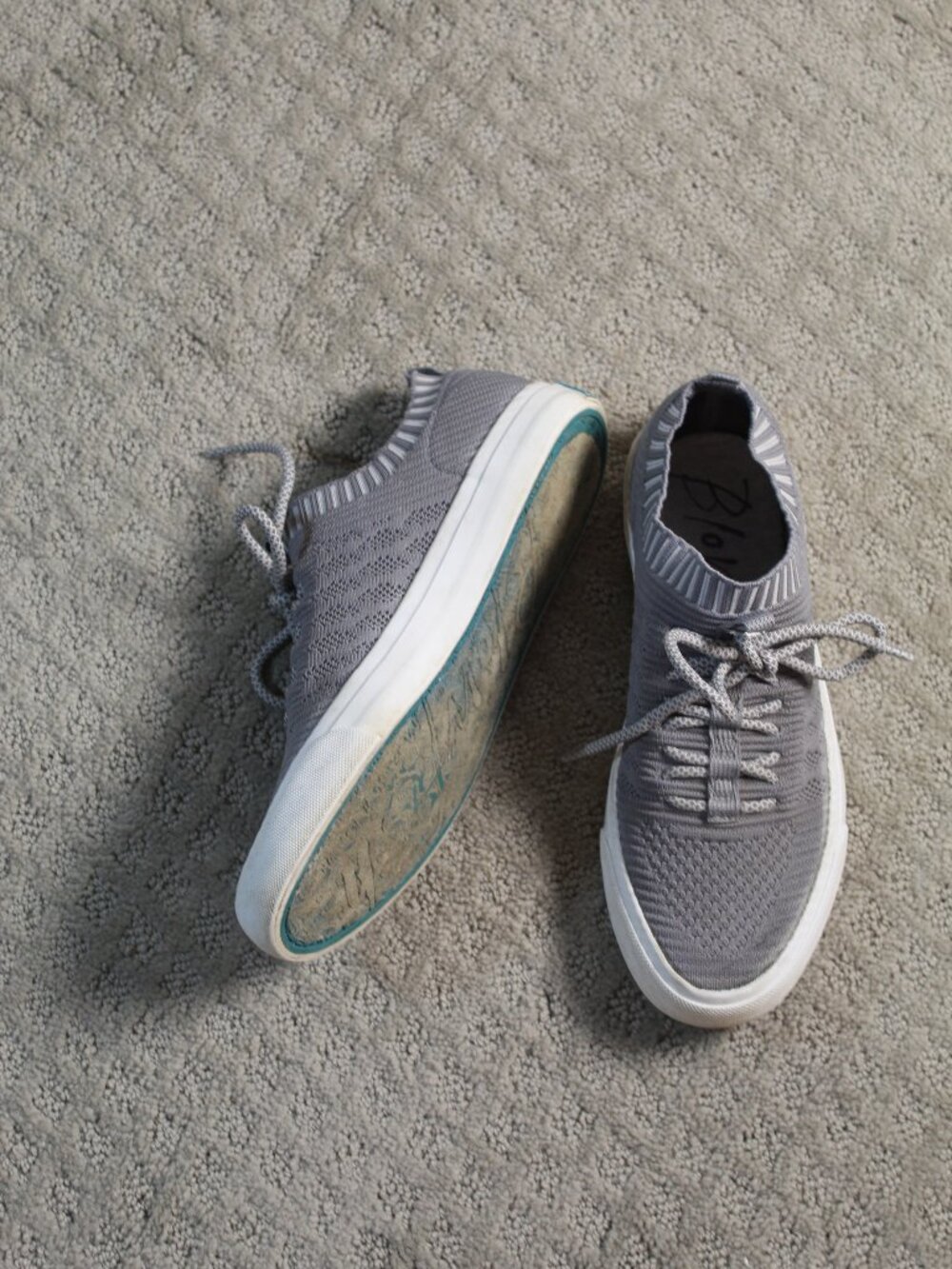 Blowfish Size 6.5 Grey Stretchy Woven Lace Up Sneakers